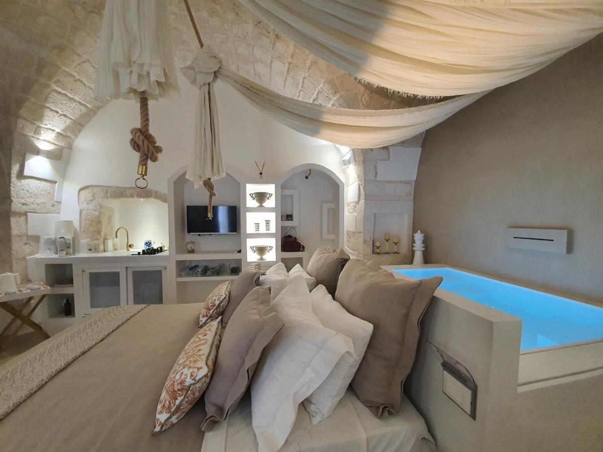 Eurydice With Infinity Jacuzzi * Ostuni