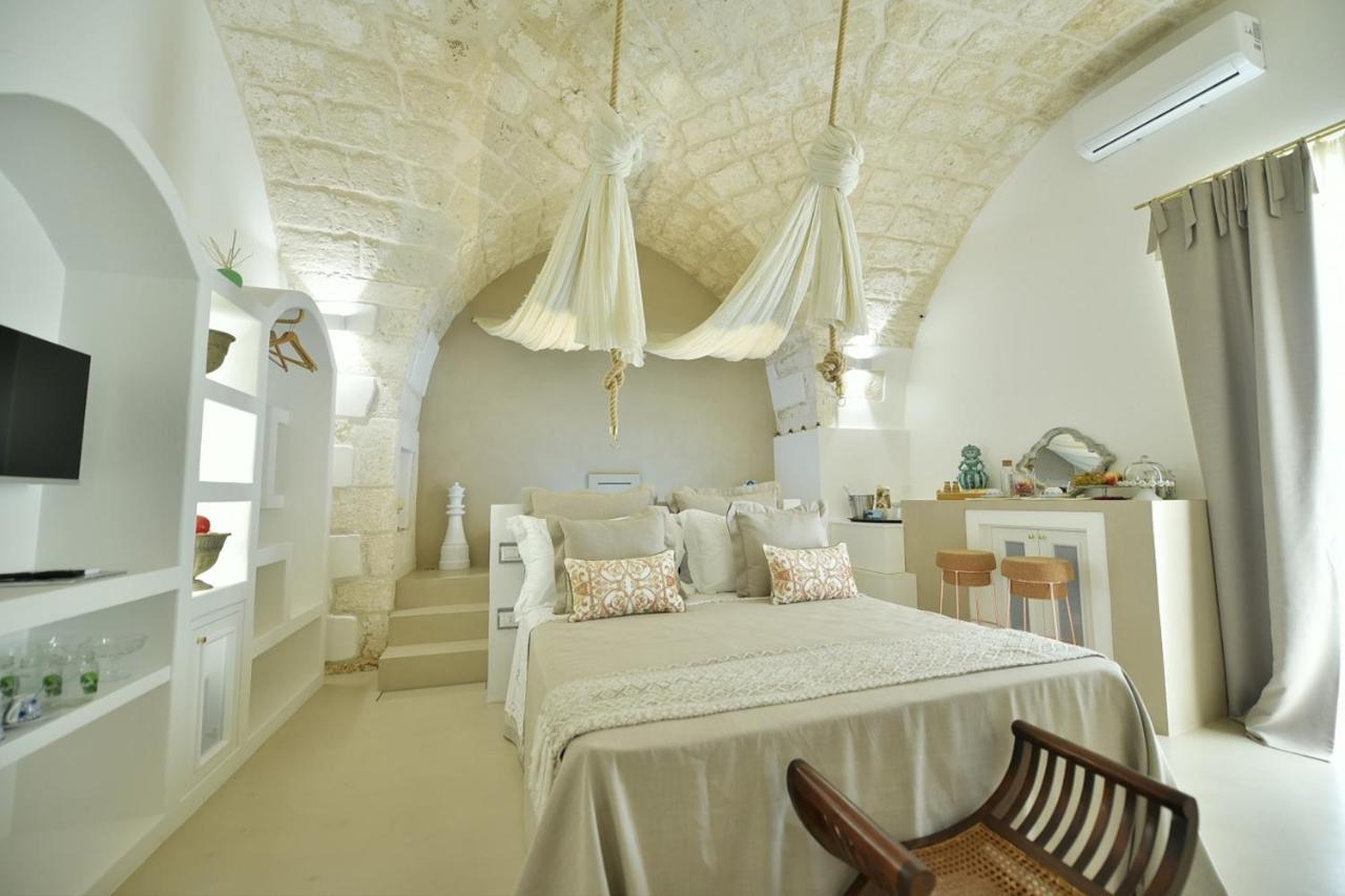 Eurydice With Infinity Jacuzzi Apartment